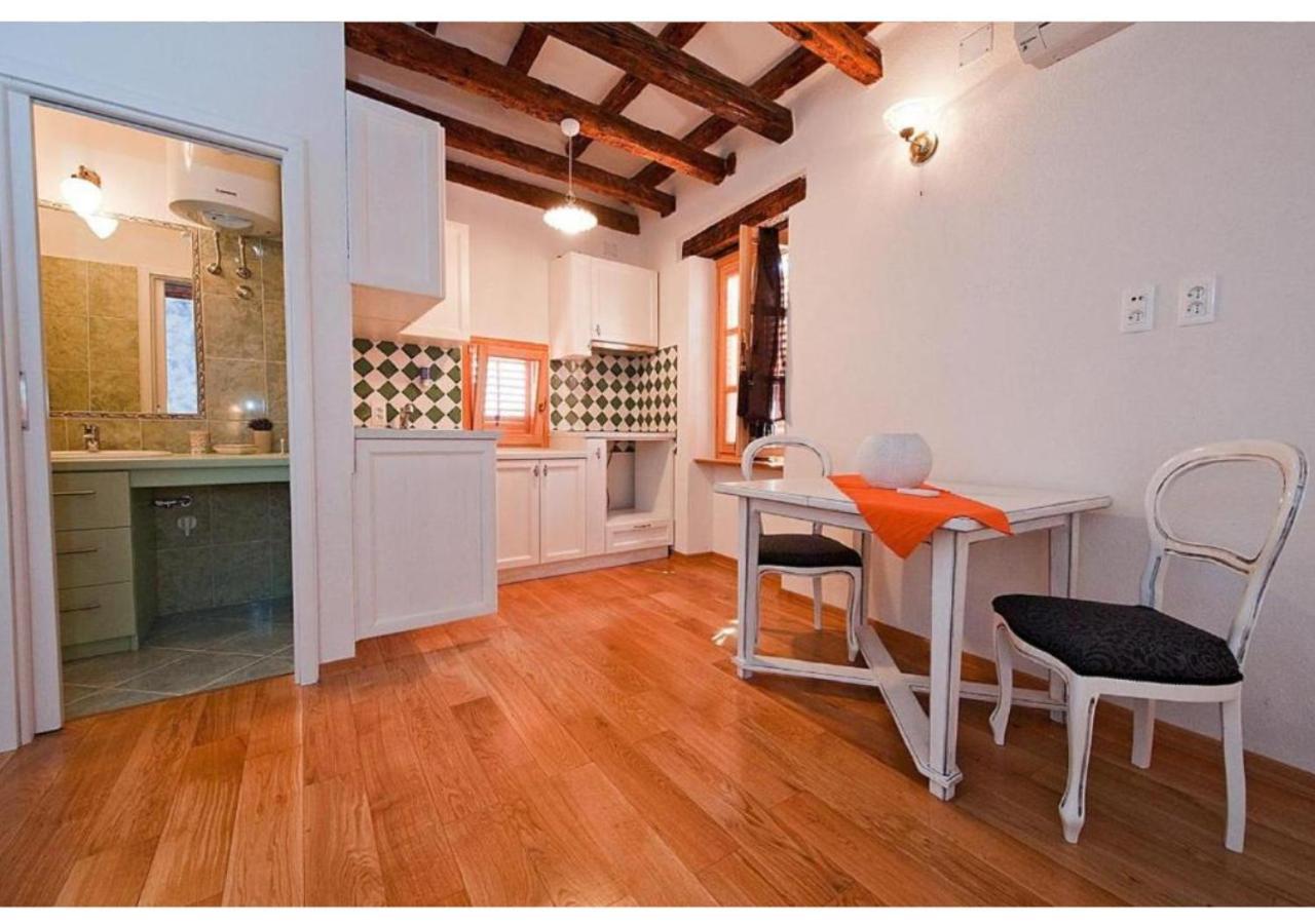 San Cristoforo Accommodations Rovinj - Garzotto Exterior foto